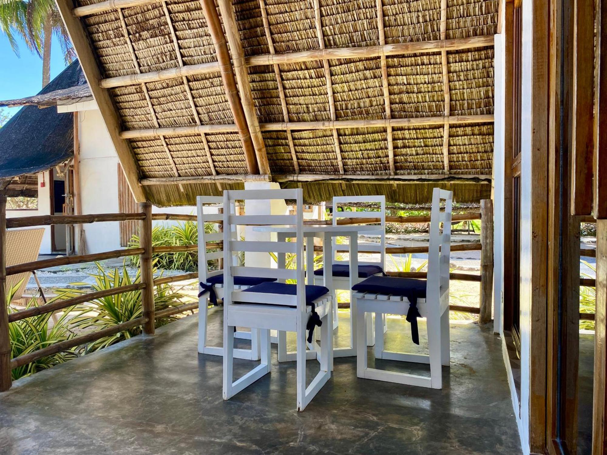 Surya Beach Resort Palawan Aborlan Exteriér fotografie