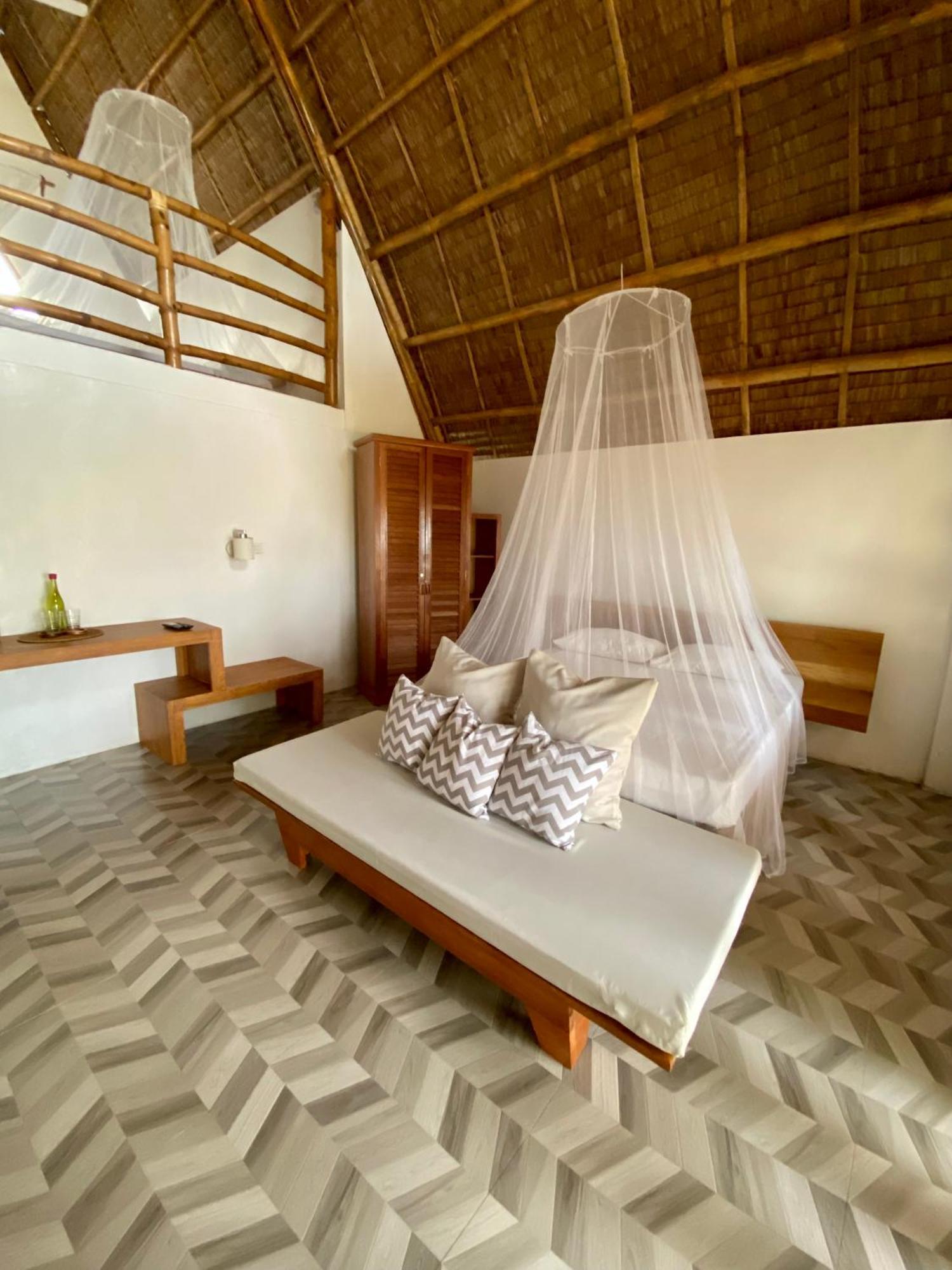 Surya Beach Resort Palawan Aborlan Exteriér fotografie